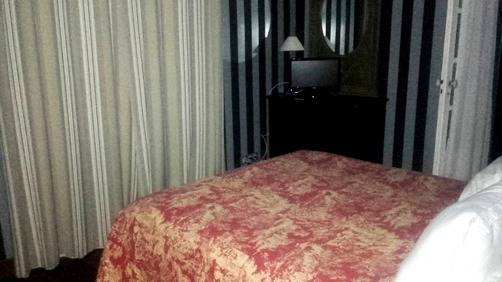 Hotel La Villa Saint-Pierre-dʼIrube Kültér fotó
