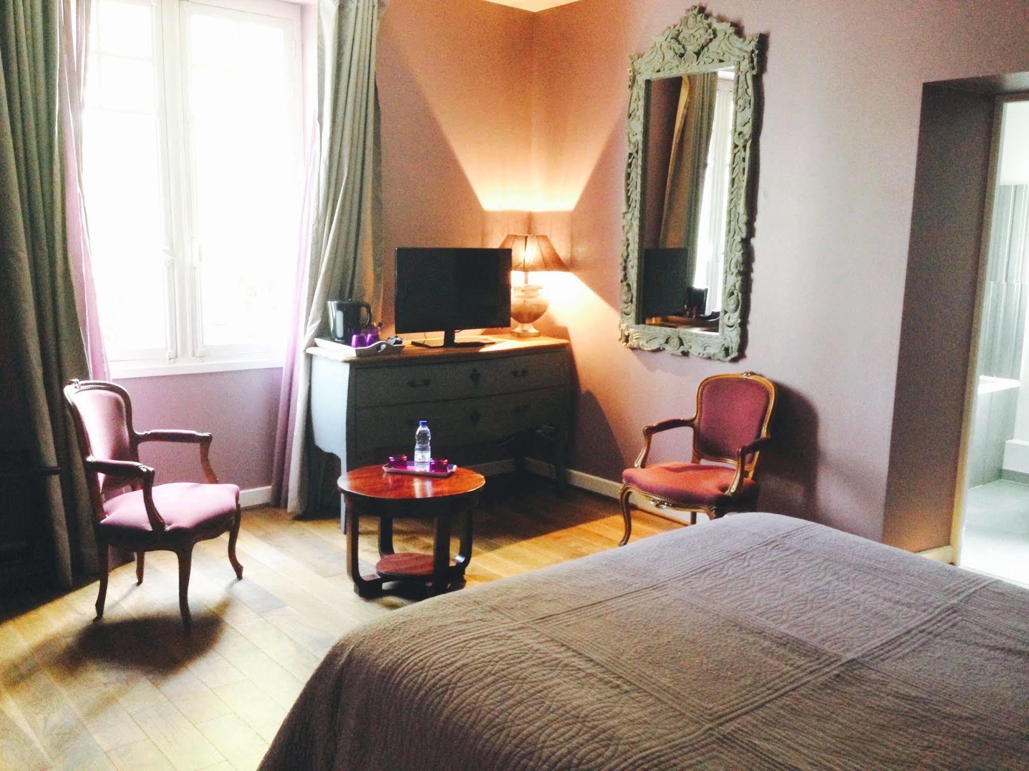 Hotel La Villa Saint-Pierre-dʼIrube Kültér fotó