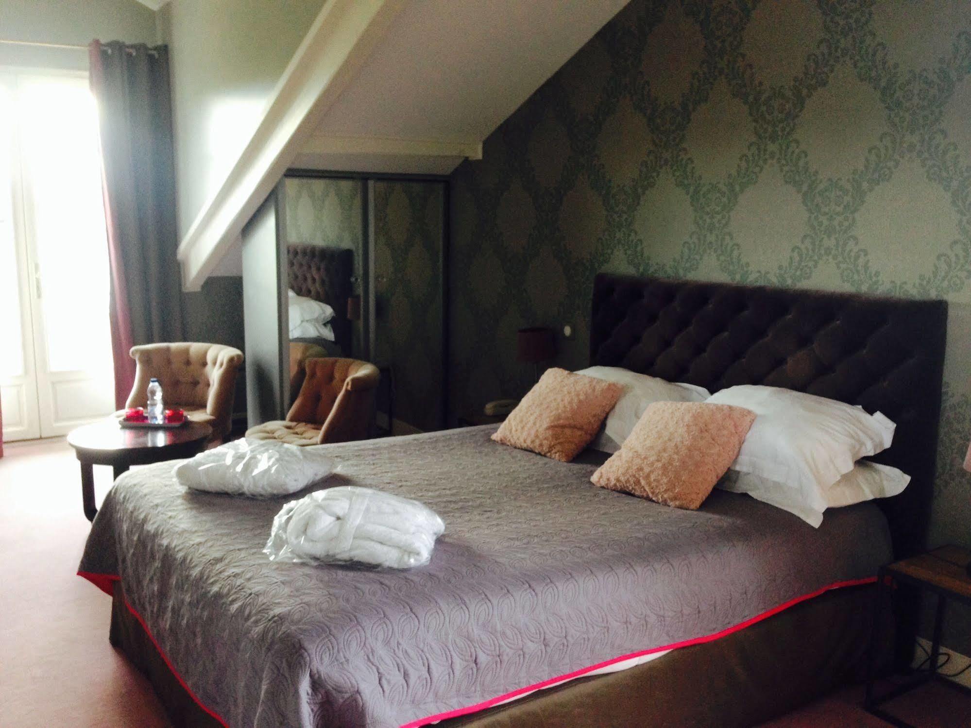 Hotel La Villa Saint-Pierre-dʼIrube Kültér fotó