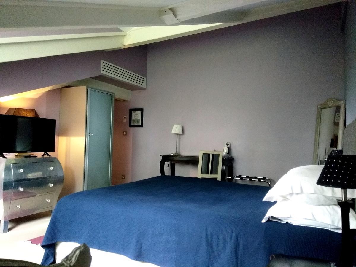 Hotel La Villa Saint-Pierre-dʼIrube Kültér fotó